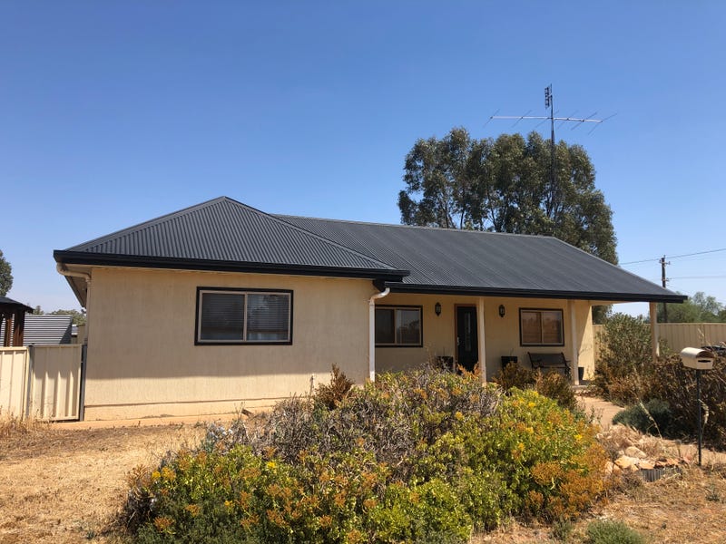 21 Rowston Street, Ardlethan, NSW 2665 Property Details