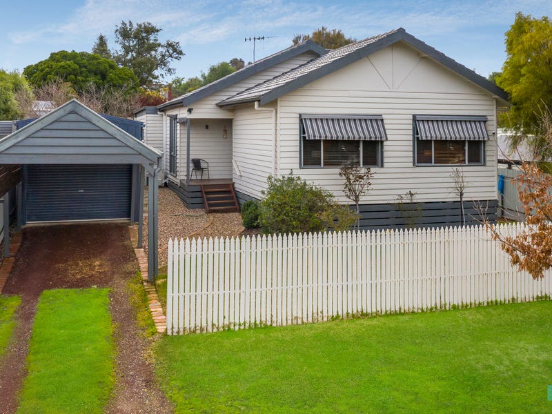 2B Honeysuckle St, Eaglehawk, Vic 3556 Property Details