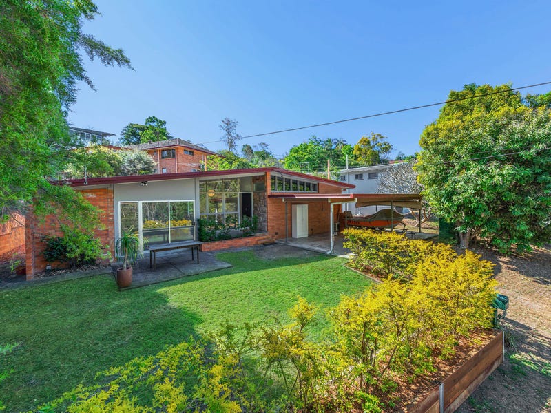 131 Akuna Street, Kenmore, QLD 4069