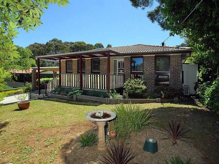 16 Mayview Drive, Monbulk, Vic 3793 Property Details