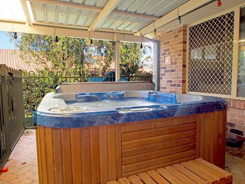 44 Arnold Palmer Drive, Parkwood, Qld 4214 Property Details