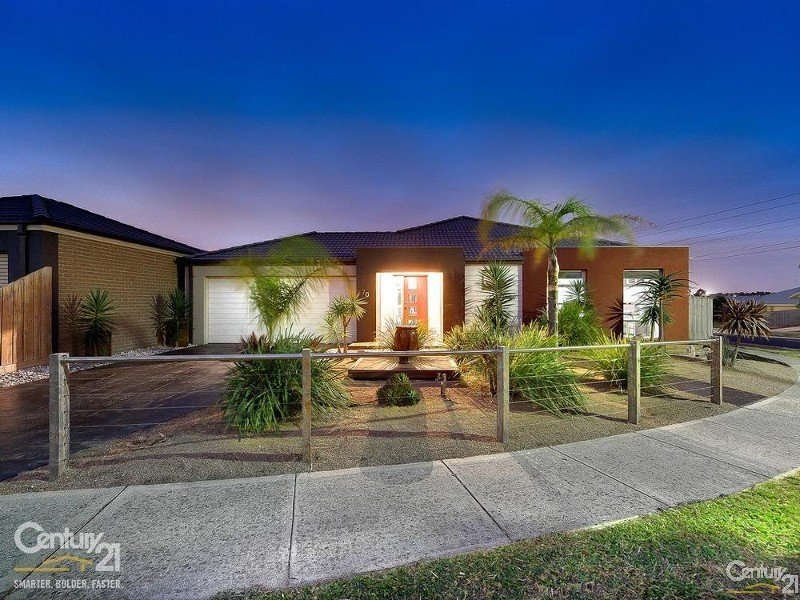 70 Brookland Greens Boulevard, Cranbourne, Vic 3977 Property Details