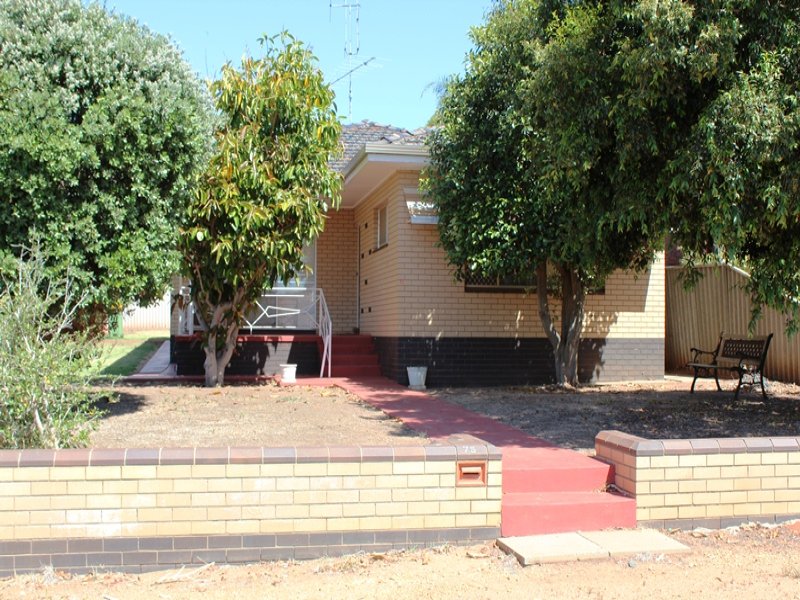 75 Chidlow Street, Northam, WA 6401 Property Details