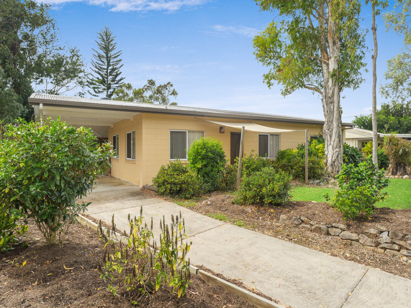 12 Massey Street, Edmonton, Qld 4869