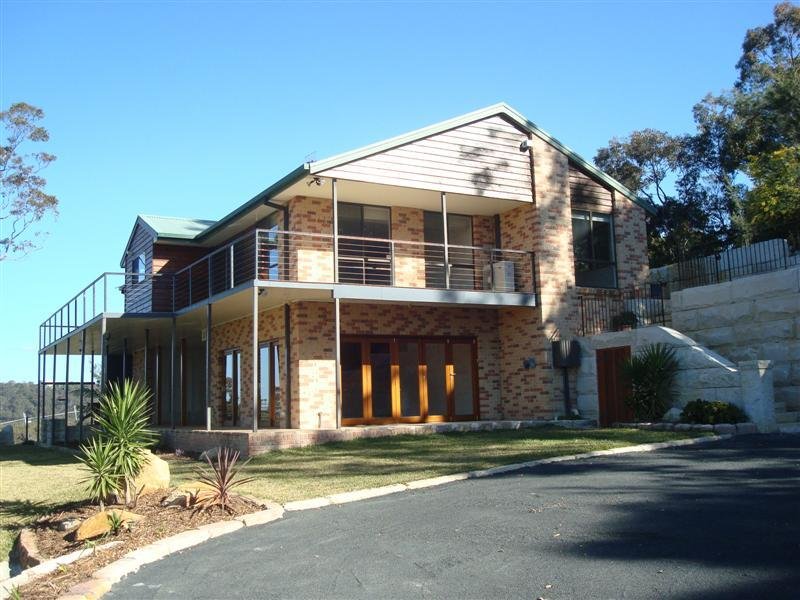 8 Greenhaven Drive, Umina Beach, NSW 2257