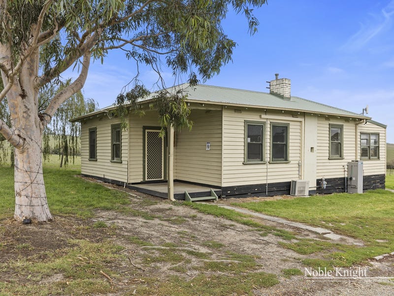 235 Edward Road, Chirnside Park, VIC 3116