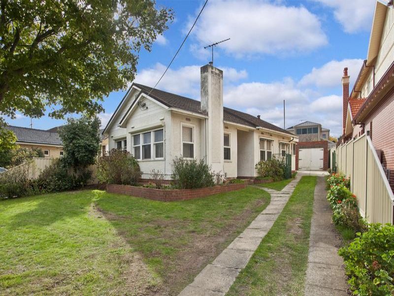 60 Lloyd Street, Strathmore, Vic 3041 Property Details