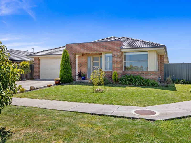 20 McCallum Street, Lucas, Vic 3350 House for Sale