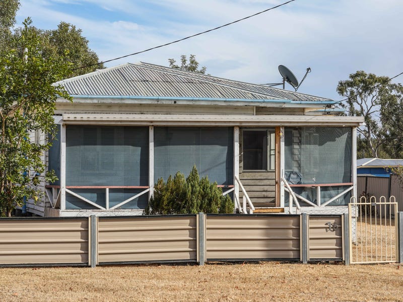 16 ANNANDALE STREET, Injune, Qld 4454 Property Details