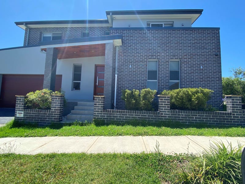 40 Jones Avenue, Potts Hill, NSW 2143