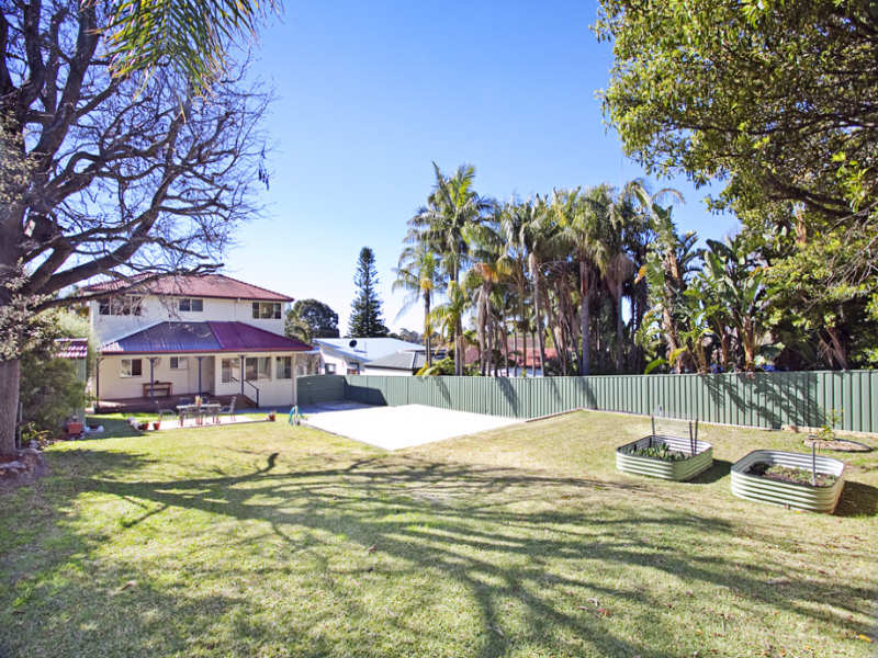 8 Arcadia Avenue, Gymea Bay, NSW 2227