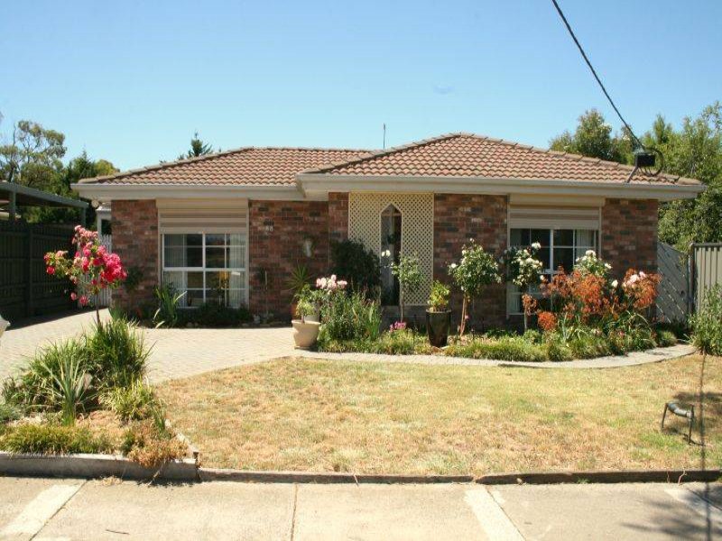 88 Wilsons Lane, Sunbury, Vic 3429 Property Details