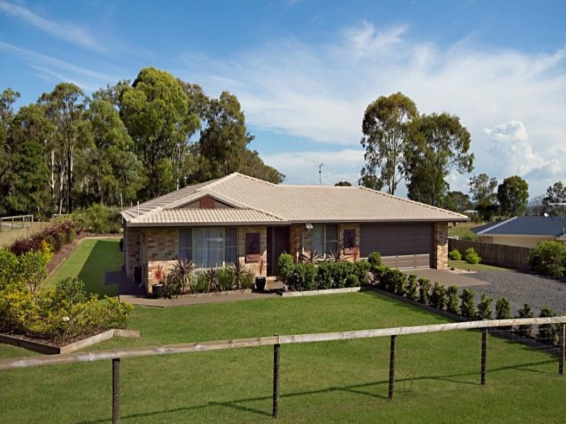 26 Halcot Court, Gleneagle, QLD 4285