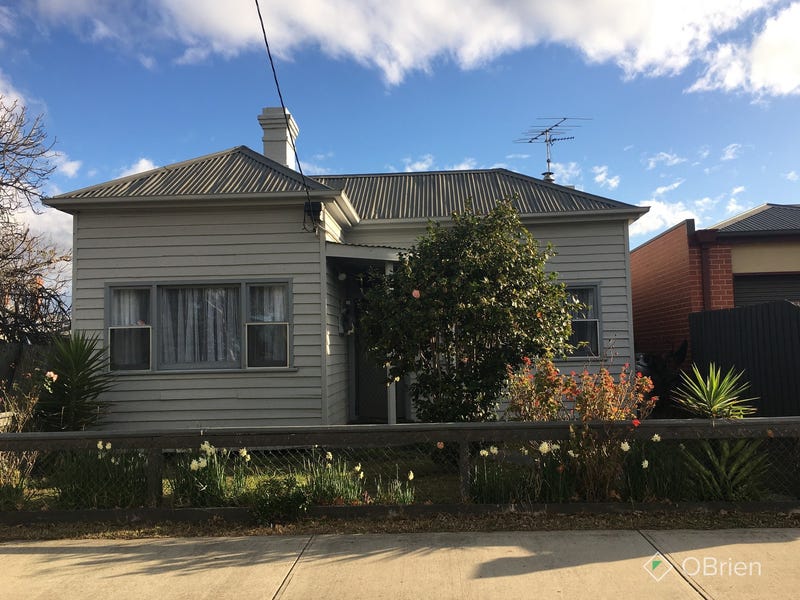 52 Grant Street, Bairnsdale, VIC 3875