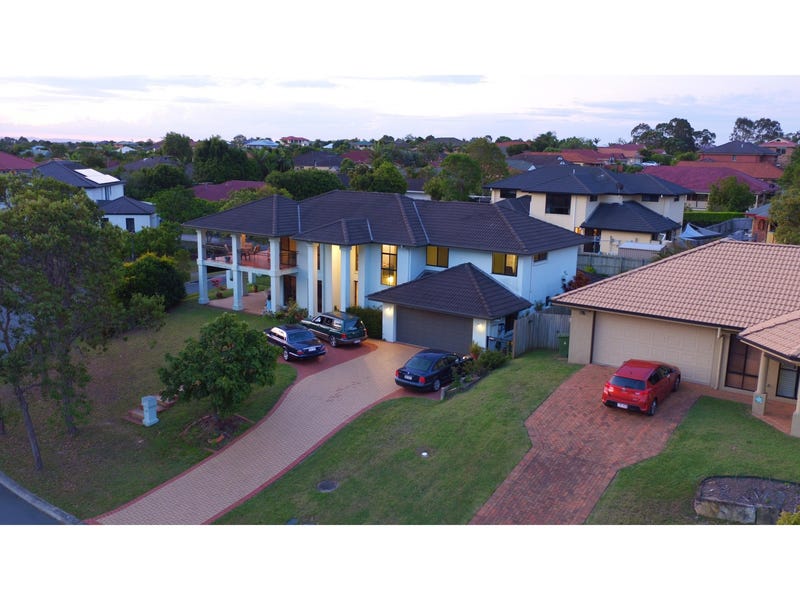 18 Lochside Drive, North Lakes, Qld 4509