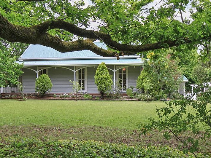 178 High Street, Woodend, VIC 3442