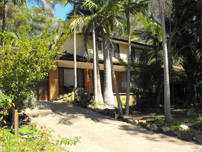 135 Green Point Drive, Forster, NSW 2428 Property Details