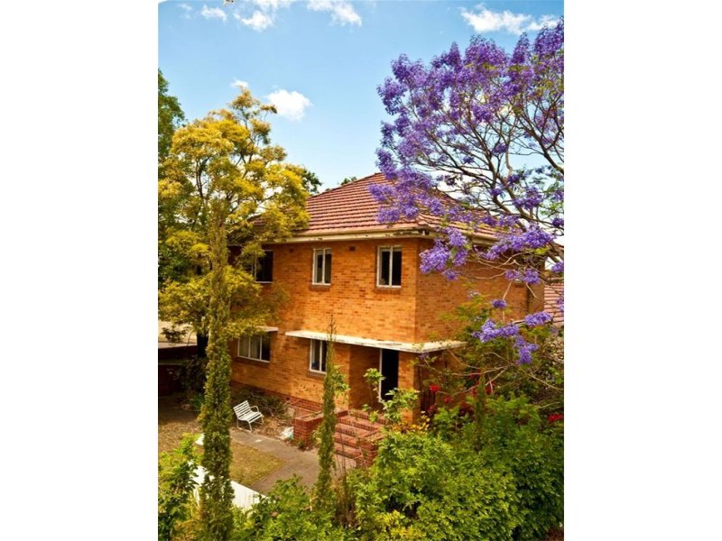 11 Queens Road, Hamilton, Qld 4007 Property Details