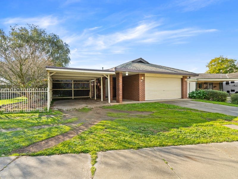 15 Polaris Drive, Sale, Vic 3850 House for Sale