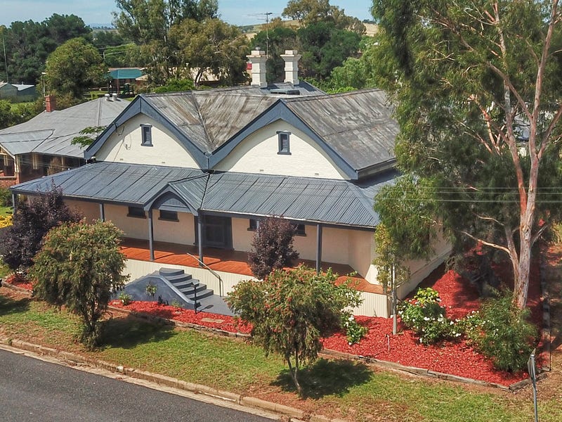 Houses for Sale in Canowindra, NSW 2804