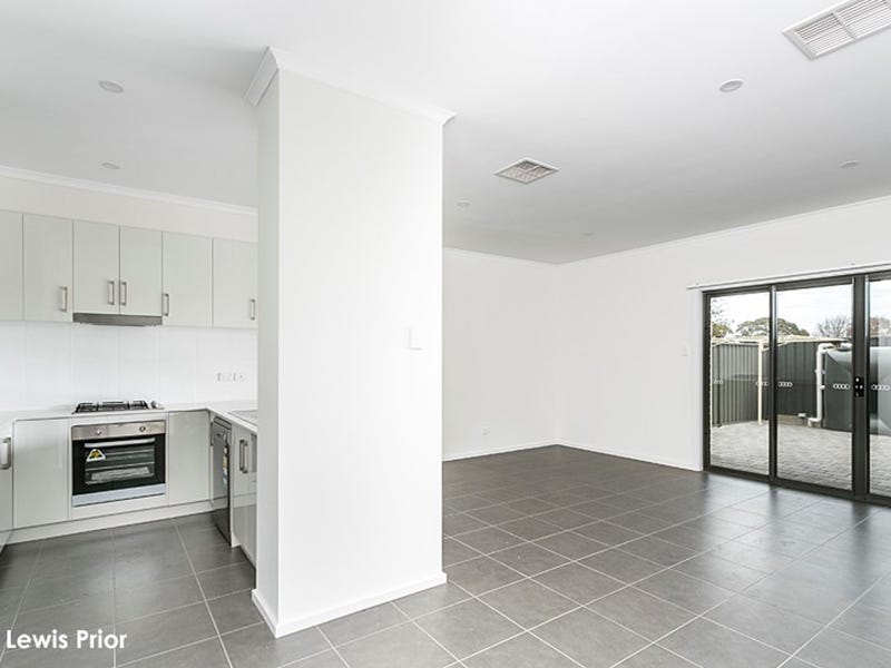 2B Greenasche Grove, Gardens, SA 5047