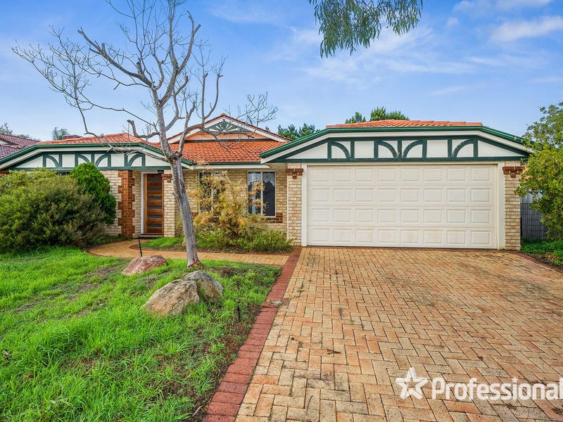 22 Golf Links Drive, Carramar, WA 6031 Property Details