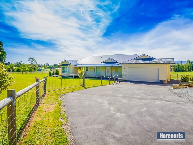 16 Doran Road, Bunyip, Vic 3815