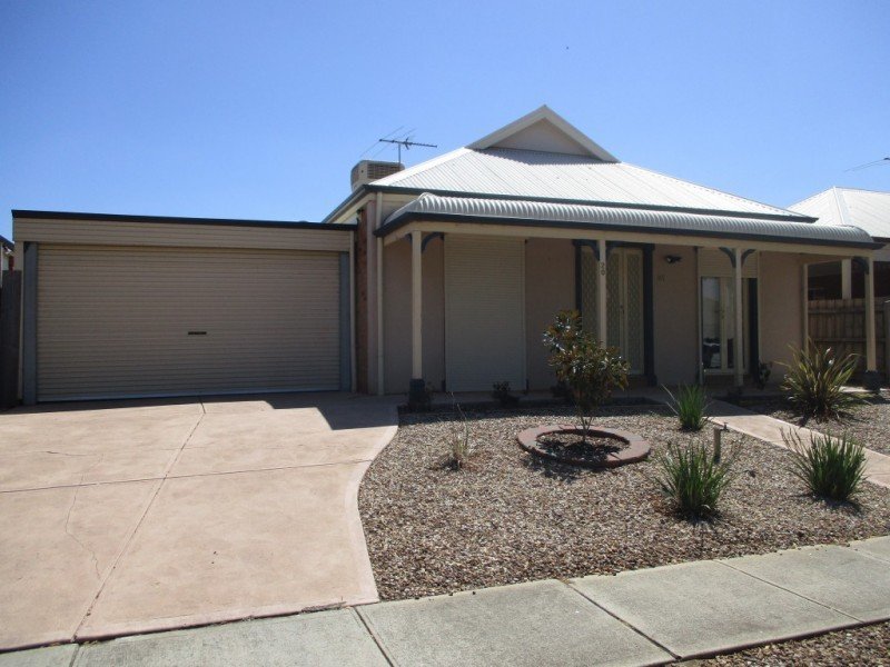 20 Harrington Drive, Melton West, VIC 3337