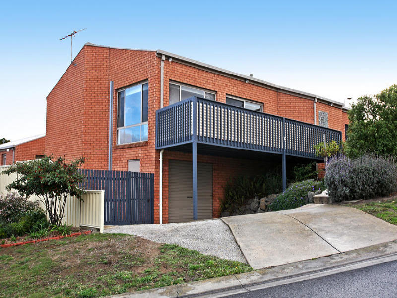 6/59 Victory Way, Highton, Vic 3216 Property Details