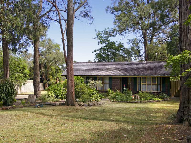 6 Conyers Street, The Basin, Vic 3154