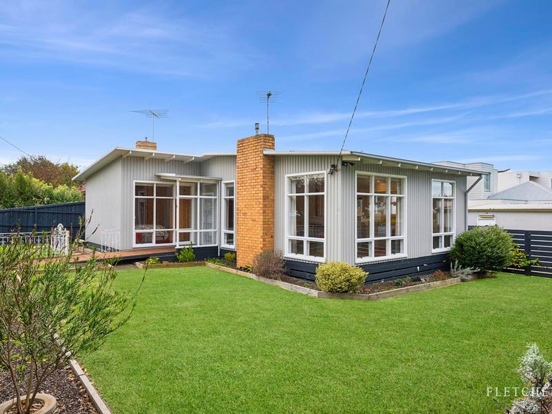 75 Learmonth Street, Queenscliff, Vic 3225 House for Sale