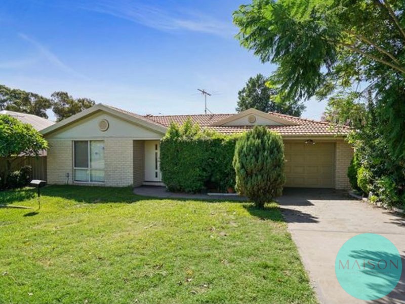 Rooms / 47 Rundle Avenue, Wallsend, NSW 2287 House for Rent