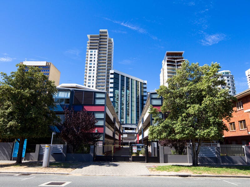 3/122 Terrace Road, Perth, WA 6000