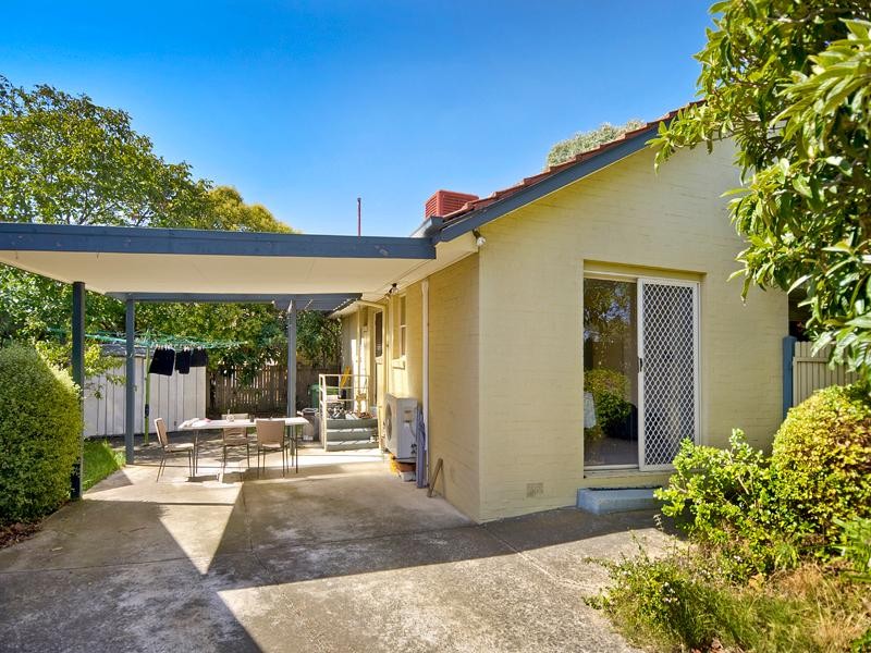 823 Plenty Road, Reservoir, VIC 3073