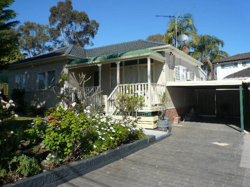 8 Bruce Street, Merrylands West, NSW 2160