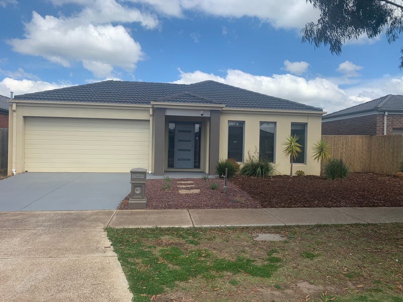 40 Equine Circuit, Melton South, VIC 3338