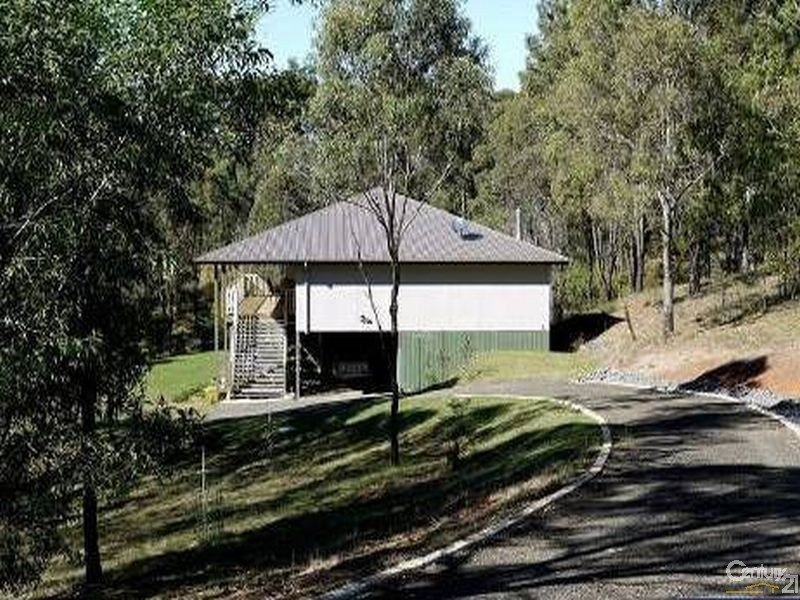 184 Walker Drive, Kooralbyn, Qld 4285 Property Details