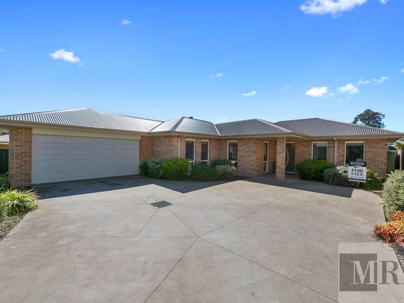 2/52 Somerset Crescent, Mansfield, Vic 3722 Property Details