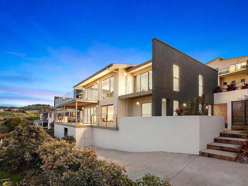 42 Farmer Street, Kiama, NSW 2533 Property Details