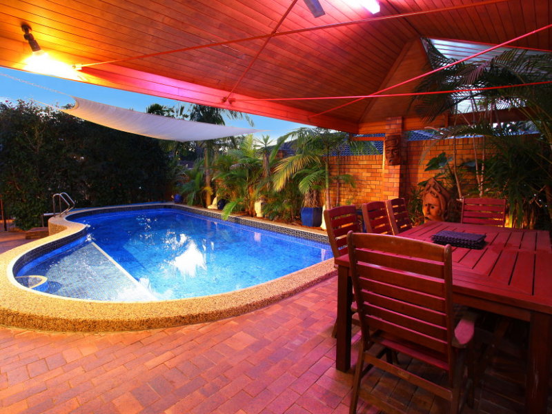 7 Patura Drive, Ashmore, Qld 4214 Property Details