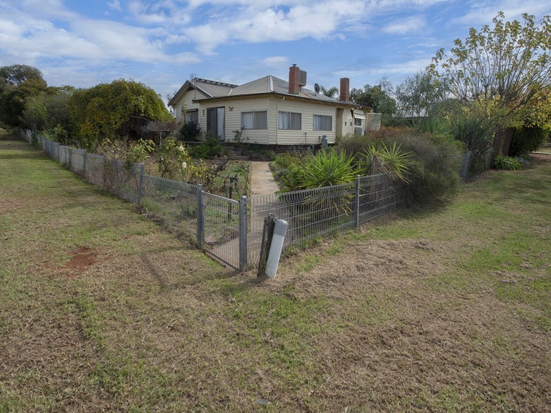 1 Bell Street, Nyah, Vic 3594 Property Details