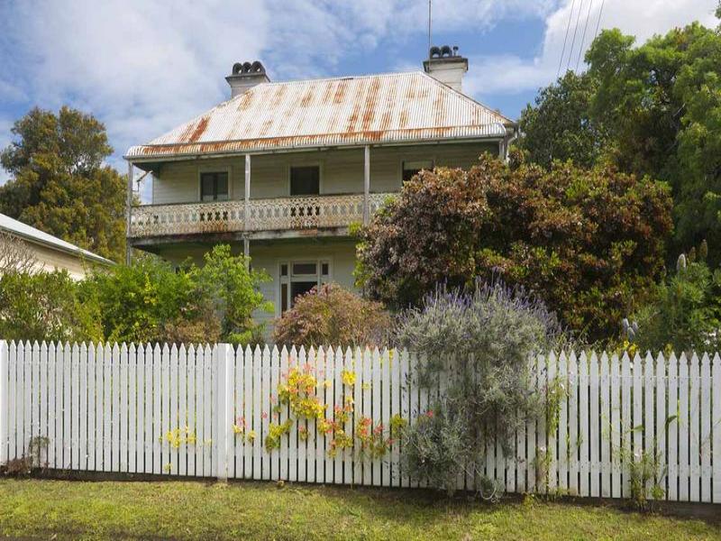 26 Dowling Street, Dungog, NSW 2420 Property Details