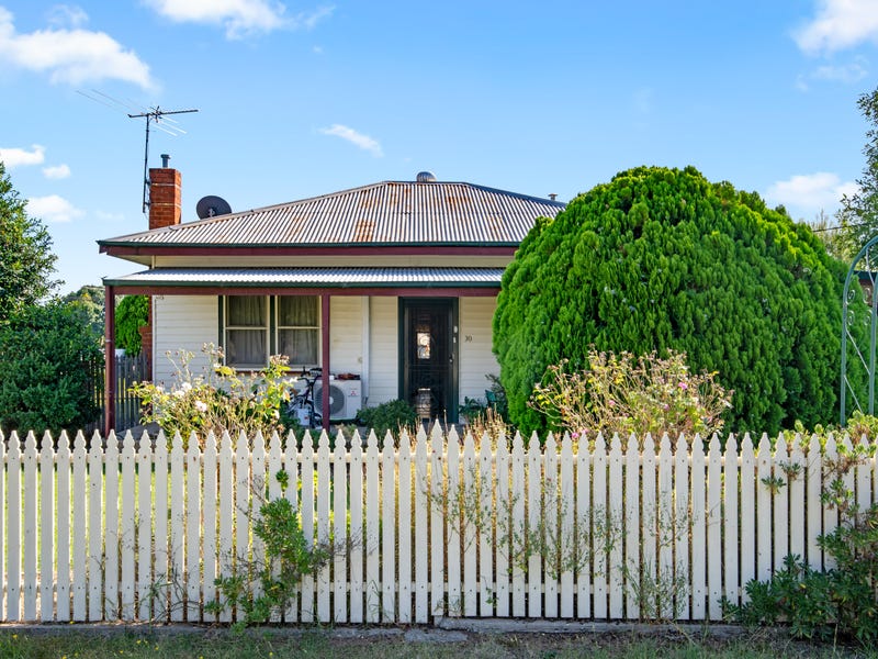 30 Elizabeth Street, Wahgunyah, VIC 3687