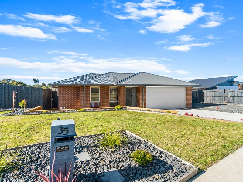 35 Eastern View Drive, Eastwood, Vic 3875 Property Details