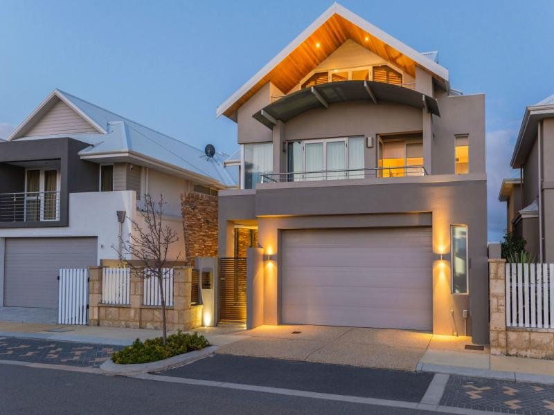 6 Tahiti Lane, Hillarys, WA 6025 - realestate.com.au