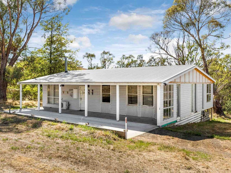 19 Nicholson Street, Pyalong, Vic 3521 Property Details