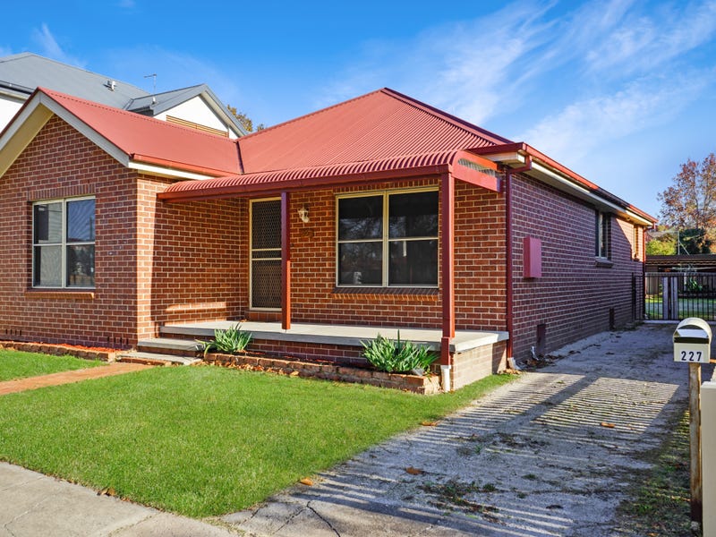 227 Rankin Street, Bathurst, NSW 2795
