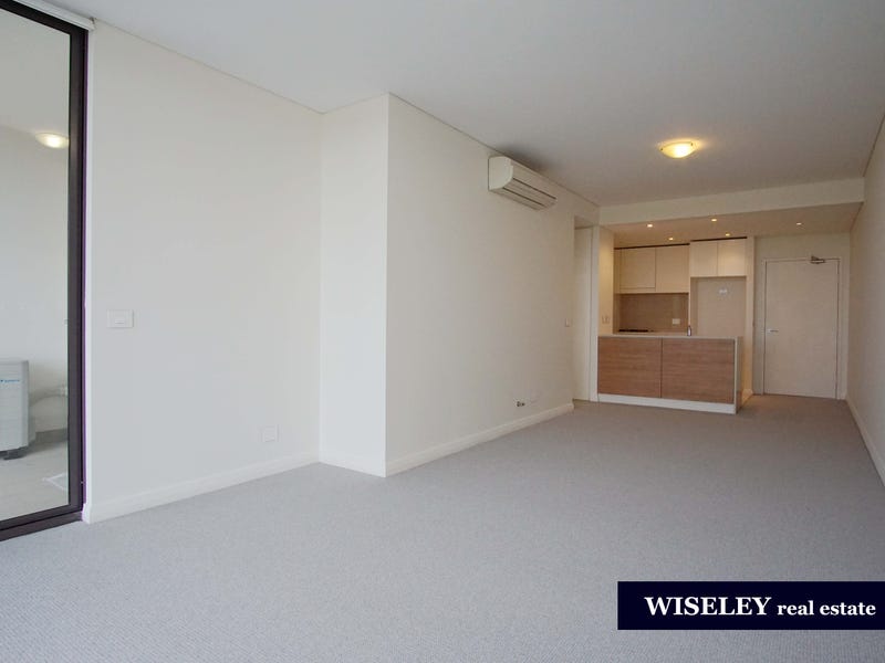 706/25 Hill Road, Wentworth Point, NSW 2127