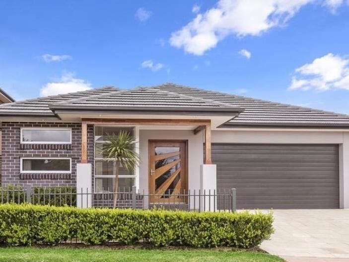 23 Peregrine Street, Gledswood Hills, NSW 2557