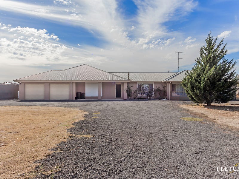 35 Mcintyre Road, Lara, Vic 3212 Property Details